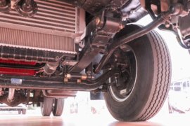 德龙G300&nbsp;冷藏车底盘图片