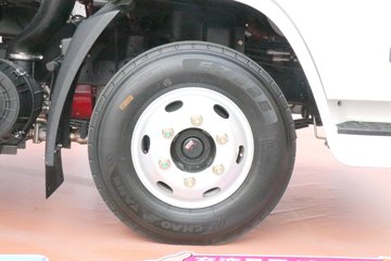 �������ó�����G300 200���� 4X2 ���� ��ʿ��8�� 4.06����س�ͼƬ