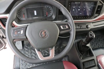 �������ó�����G300 200���� 4X2 ���� ��ʿ��8�� 4.06����س�ͼƬ