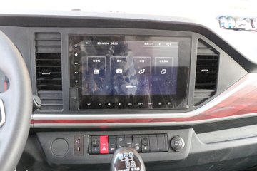 �������ó�����G300 200���� 4X2 ���� ��ʿ��8�� 4.06����س�ͼƬ