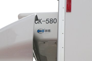 �������ó�����G300 200���� 4X2 ���� ��ʿ��8�� 4.06����س�ͼƬ