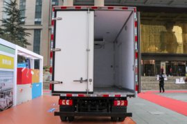 德龙G300&nbsp;冷藏车上装图片