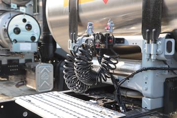 ������������H7pro ½���� 610���� 6X4 AMT�Զ��� ǣ����ͼƬ