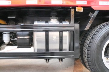 �������ó� ����G1 4.2L���� 200���� 4X2 ��ʿ��8�� 4���Ű���ж��ͼƬ