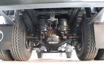 �������ó� ����G1 4.2L���� 200���� 4X2 ��ʿ��8�� 4���Ű���ж��ͼƬ