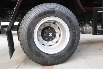 �������ó� ����G1 4.2L���� 200���� 4X2 ��ʿ��8�� 4���Ű���ж��ͼƬ