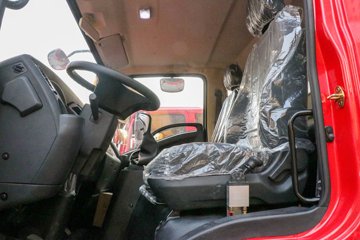 �������ó� ����G1 4.2L���� 200���� 4X2 ��ʿ��8�� 4���Ű���ж��ͼƬ