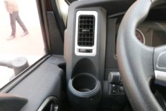 陕汽商用车 德龙G1 4.2L柴油 200马力 4X2 法士特8档 4米排半自卸车