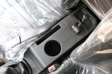 �������ó� ����G1 4.2L���� 200���� 4X2 ��ʿ��8�� 4���Ű���ж��ͼƬ