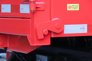 �������ó� ����G1 4.2L���� 200���� 4X2 ��ʿ��8�� 4���Ű���ж��ͼƬ