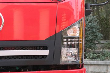 �������ó� ����G1 4.2L���� 200���� 4X2 ��ʿ��8�� 4���Ű���ж��ͼƬ