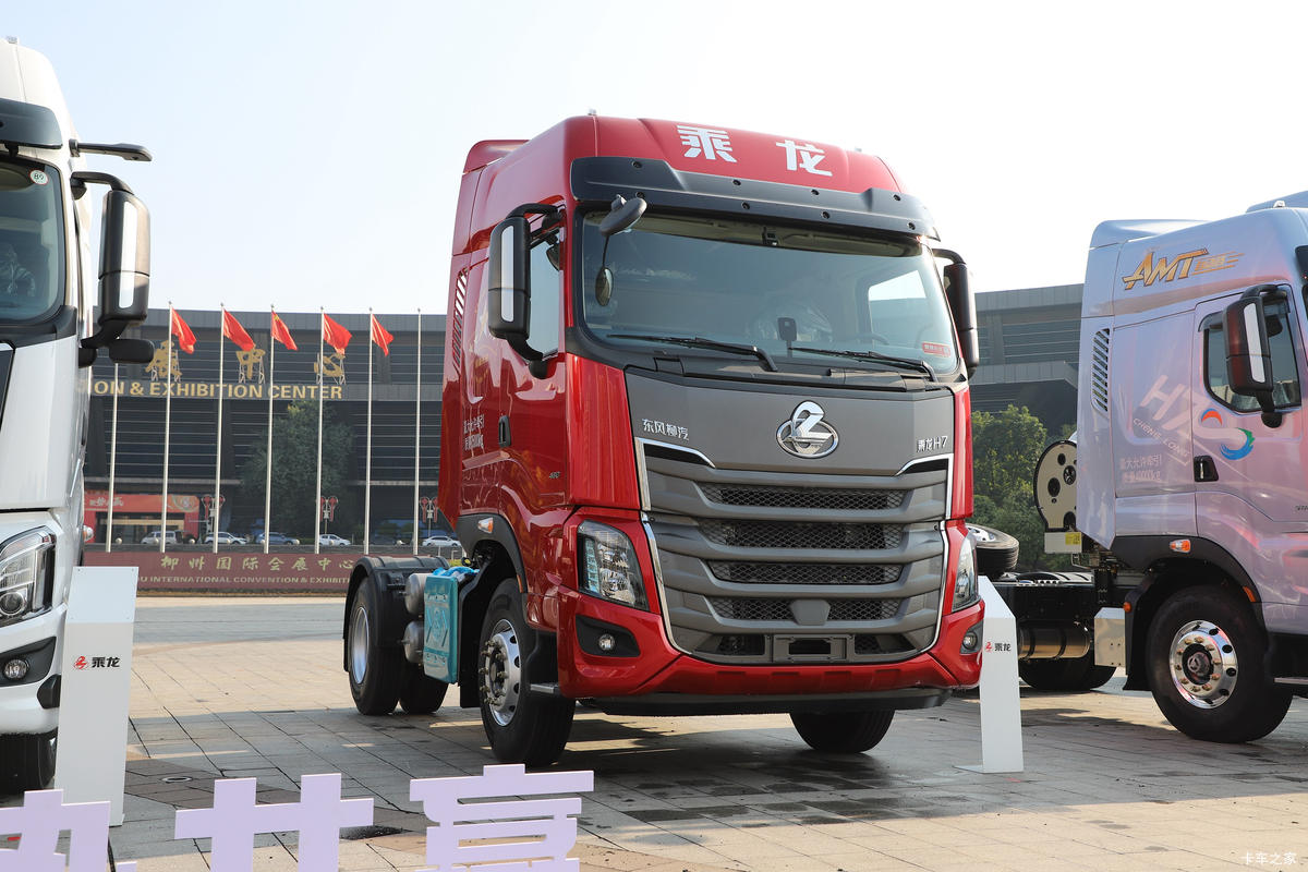 东风柳汽 乘龙H7 400马力 法士特12档  4X2牵引车(潍柴)
