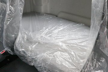 �������ó� ����Q300S 14.8L LNG 520���� 6X4 ��ʿ��12�� ǣ����ͼƬ