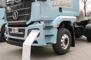 �������ó� ����Q300S 14.8L LNG 520���� 6X4 ��ʿ��12�� ǣ����ͼƬ