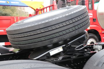 �������ó� ����Q300S 14.8L LNG 540���� 6X4 ��ʿ��12�� �߶�˫�� ǣ����ͼƬ