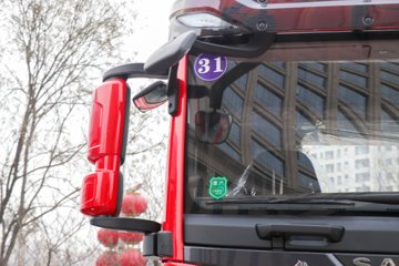 �������ó� ����Q300S 14.8L LNG 540���� 6X4 ��ʿ��12�� �߶�˫�� ǣ����ͼƬ