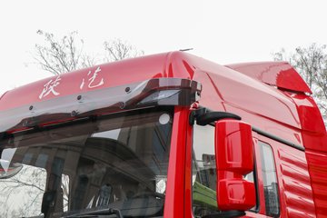 �������ó� ����Q300S 14.8L LNG 540���� 6X4 ��ʿ��12�� �߶�˫�� ǣ����ͼƬ