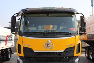 乘龙H5&nbsp;随车吊外观图片