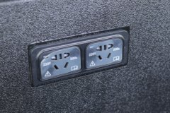 质子汽车 充电版 6X4 纯电动牵引车400.619kWh