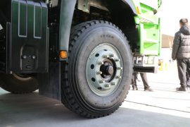 燃料电池&nbsp;电动自卸车底盘图片