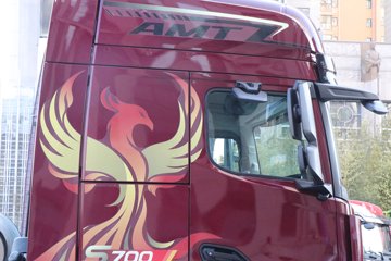 �������ó� �Ӱ�S700 12.5L���� 600���� 6X4 Ӯ��12�� AMT�Զ��� ǣ����ͼƬ