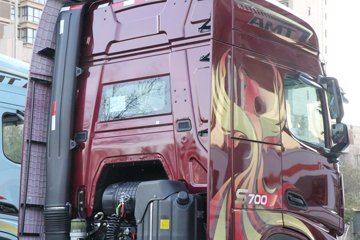 �������ó� �Ӱ�S700 12.5L���� 600���� 6X4 Ӯ��12�� AMT�Զ��� ǣ����ͼƬ