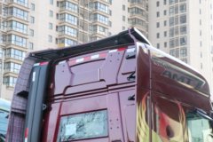 陕汽商用车 延安S700 600马力 6X4 AMT自动档牵引车(液缓)