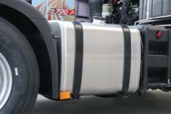 陕汽商用车 延安S700 600马力 6X4 AMT自动档牵引车(液缓)