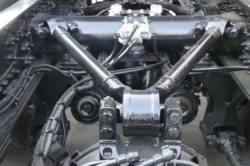 �������ó� �Ӱ�S700 12.5L���� 600���� 6X4 Ӯ��12�� AMT�Զ��� ǣ����ͼƬ