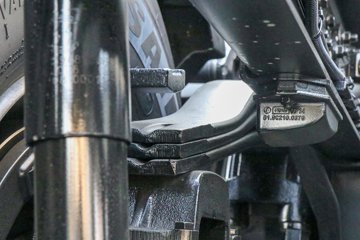 �������ó� �Ӱ�S700 12.5L���� 600���� 6X4 Ӯ��12�� AMT�Զ��� ǣ����ͼƬ