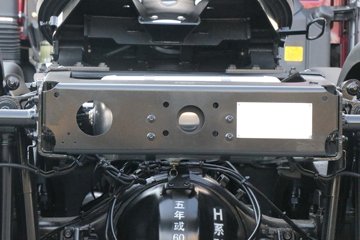 �������ó� �Ӱ�S700 12.5L���� 600���� 6X4 Ӯ��12�� AMT�Զ��� ǣ����ͼƬ