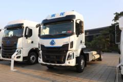 东风柳汽 乘龙H5  4X2 9.7米 氢燃料翼展式载货车 88.3kWh
