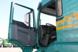 燃料电池&nbsp;电动牵引车驾驶室图片