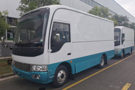 东风超龙 冷藏VAN外观图片