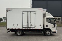 中壹迪 4X2 4.07米单排凯捷M纯电动冷藏车 亿纬82kWh
