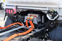 福田奥铃 智蓝EL-Plus 4.5T 4.14米单排纯电动厢式轻卡(气刹)123.33kWh