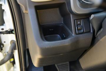 ���� ����V�� 142���� 3.94���Ű�����С��ͼƬ