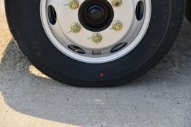 奥铃捷运 载货车底盘                                                图片