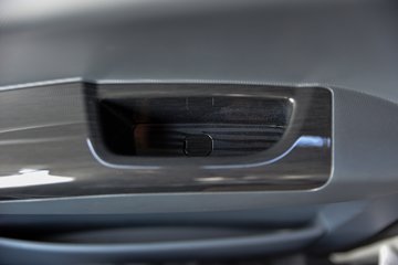���� �����½��� �ഺ�޵а�Pro 151���� 3.83���Ű������ῨͼƬ