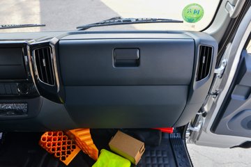 ���� �����½��� �ഺ�޵а�Pro 151���� 3.83���Ű������ῨͼƬ