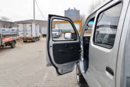 T3&nbsp;载货车驾驶室                                               图片