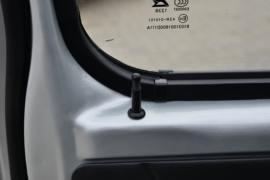 T3&nbsp;载货车驾驶室                                               图片