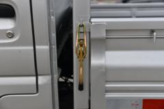 东风途逸 T3 1.3L 91马力 3.05米单排栏板小卡(后单胎)(带空调)