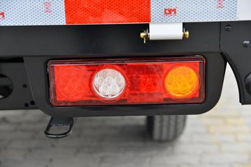 ����;�� T3 1.3L 91���� 3.05�׵�������С��(��̥)(���յ�)ͼƬ