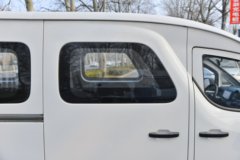 予风汽车 黄金仓 3T 6座 5.43米纯电动轻客53.58kWh