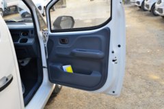 予风汽车 黄金仓 3T 6座 5.43米纯电动轻客53.58kWh