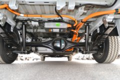 予风汽车 黄金仓 3T 6座 5.43米纯电动轻客53.58kWh