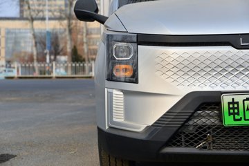 �������� �ƽ�С�� 3.3T 3.17�׵��Ŵ��綯��ʽ΢�� 53.58kWhͼƬ