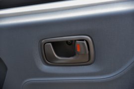 黄金小卡&nbsp;电动载货车驾驶室图片