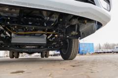 东风途逸 T6 2L 127马力 CNG 4.005米单排栏板小卡